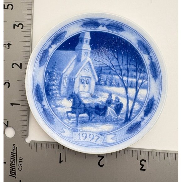 Hallmark Keepsake Spirit of Christmas Tree Ornament 1997 Winter Church Scene - Picture 3 of 6